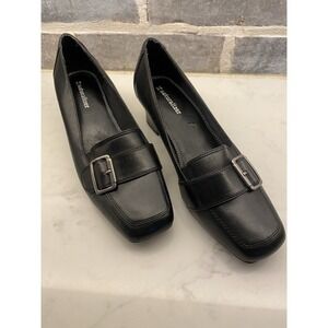 Naturalizer Heels Size 8W Black Buckle Accent